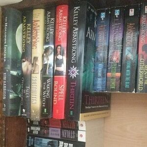 Kelley Armstrong Book Collection